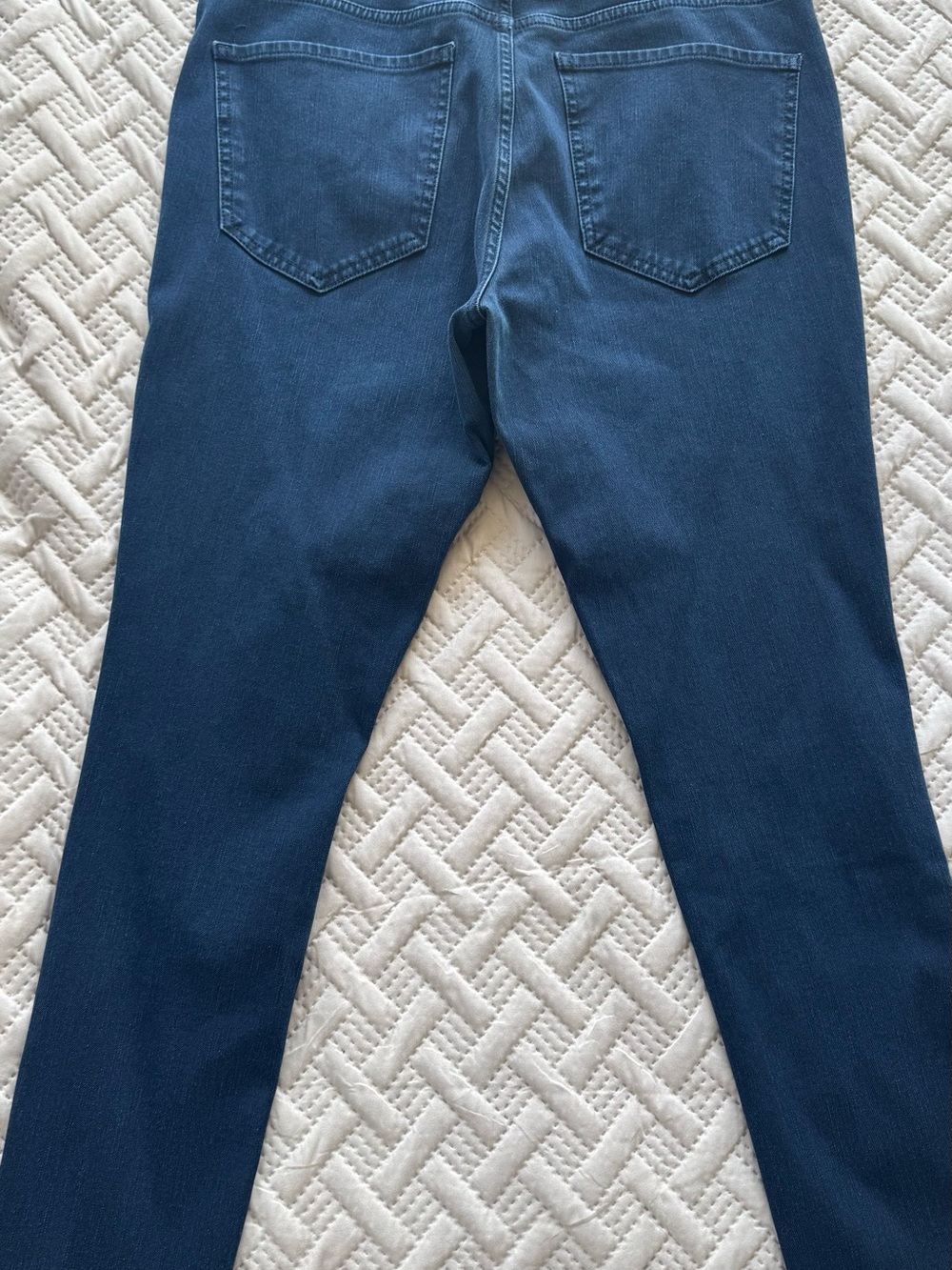 Express Women’s Skinny Jeans in Dark Blue with Knee Slits - Size 12 - Picture 2 of 5